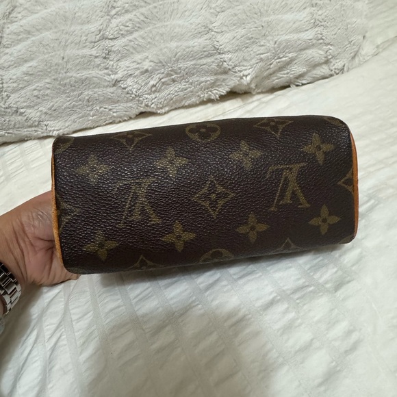 SOLD-Authentic Louis Vuitton vintage speedy mini HL from 1994 - Picture 4 of 16